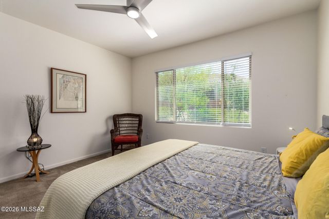 1648 E Horned Lark Drive, Green Valley, AZ 85614