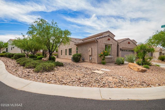 1648 E Horned Lark Drive, Green Valley, AZ 85614