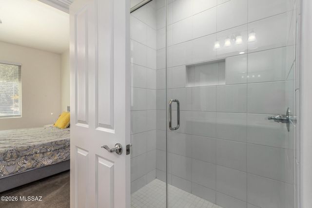 1648 E Horned Lark Drive, Green Valley, AZ 85614