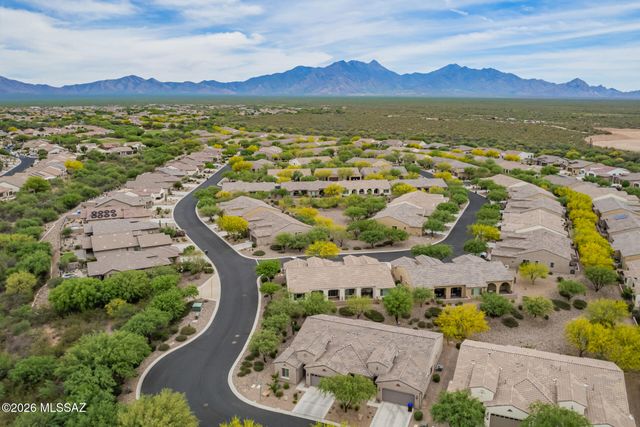 1648 E Horned Lark Drive, Green Valley, AZ 85614