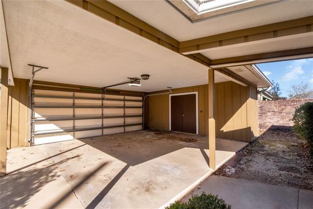 29 Cobblestone W Way, Mobile, AL 36608