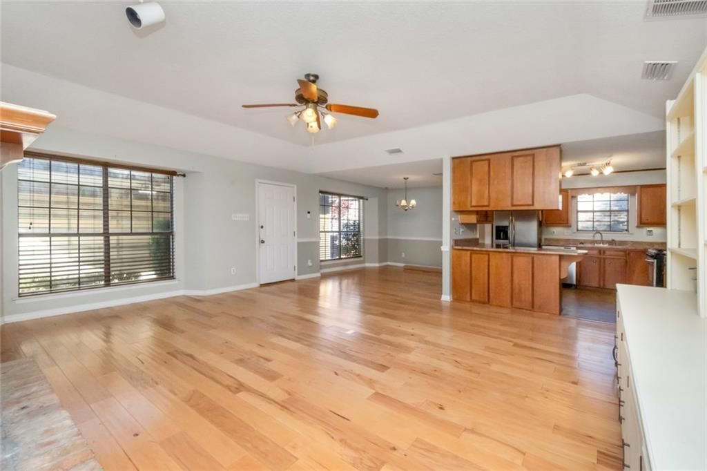 29 Cobblestone Way W, Mobile, AL 36608 — photo 5