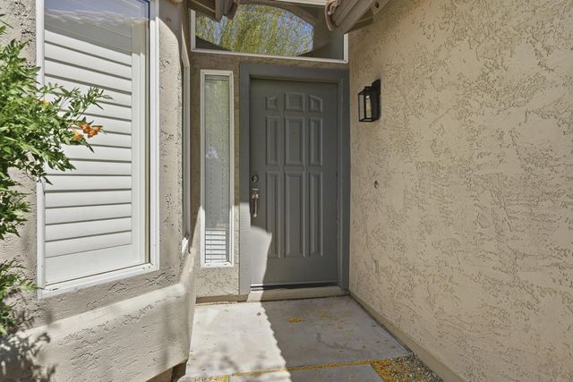 2642 E Hartford Avenue, Phoenix, AZ 85032