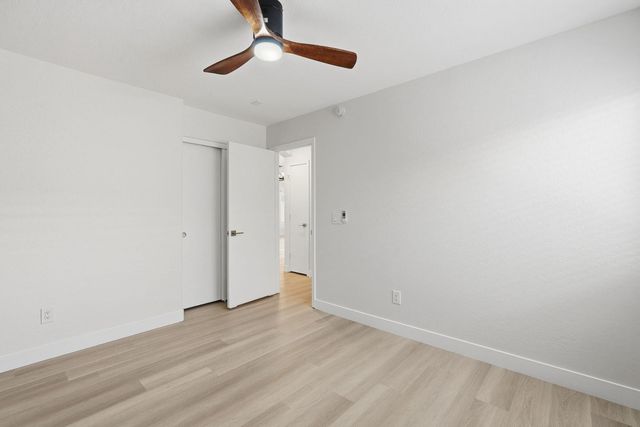 2642 E Hartford Avenue, Phoenix, AZ 85032