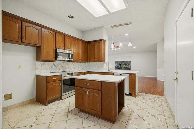 13706 Cedar Canyon, San Antonio, TX 78231