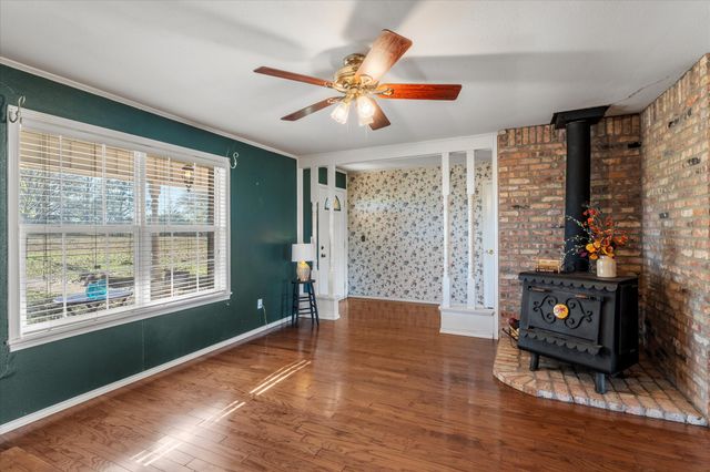 8164 County Road 1200, Mt Pleasant, TX 75455