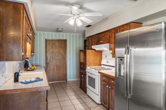 8164 County Road 1200, Mt Pleasant, TX 75455