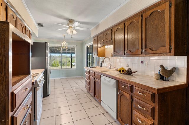 8164 County Road 1200, Mt Pleasant, TX 75455