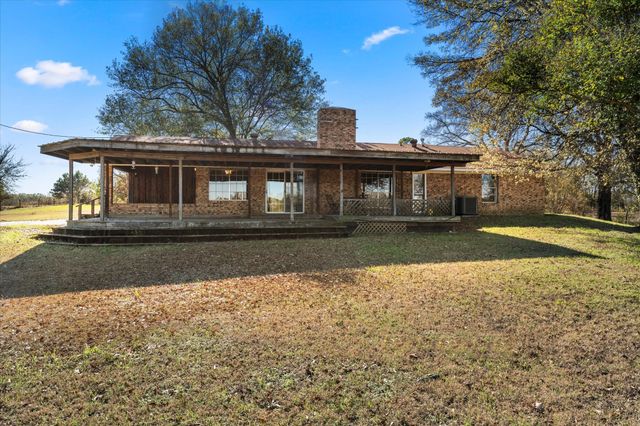 8164 County Road 1200, Mt Pleasant, TX 75455