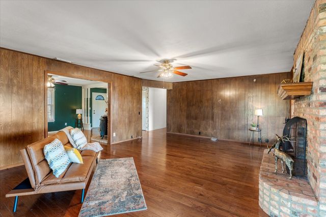 8164 County Road 1200, Mt Pleasant, TX 75455