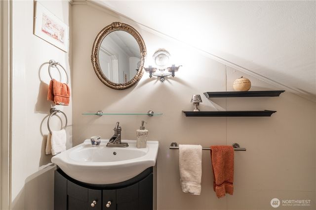 6502 E State Route 106, Union, WA 98592