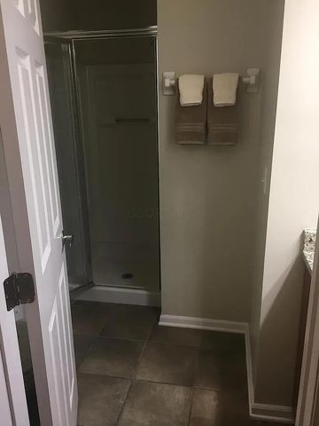 121 E Noble Street, Apt 1, Columbus, OH 43215