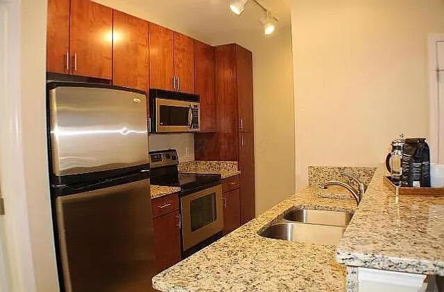 121 E Noble Street, Apt 1, Columbus, OH 43215