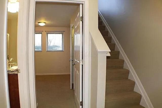 121 E Noble Street, Apt 1, Columbus, OH 43215