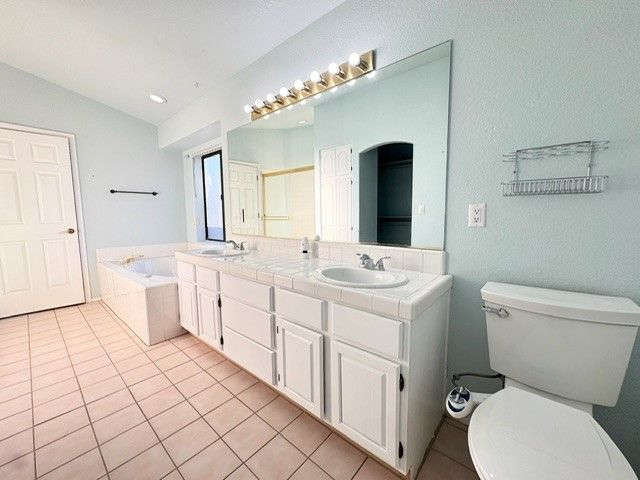 1660 E Winter Haven Drive, Mohave Valley, AZ 86440