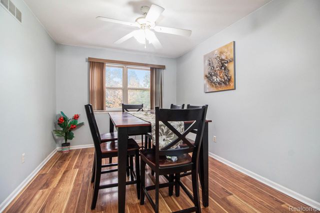 23840 Brentwood Drive, Brownstown Charter Township, MI 48183