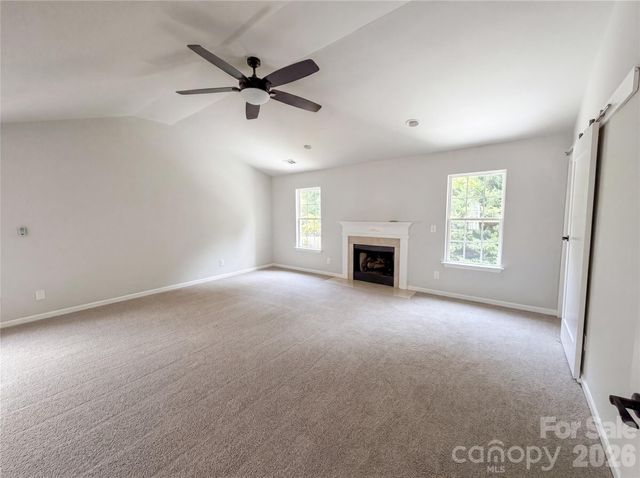 4024 Fifendrum Lane, Charlotte, NC 28216