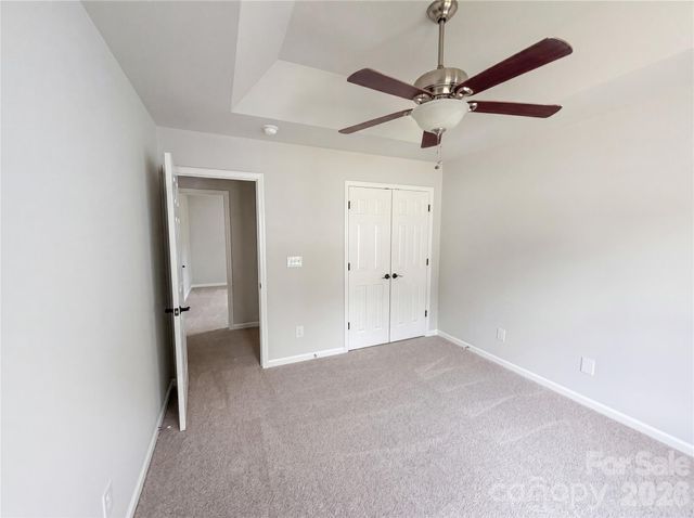 4024 Fifendrum Lane, Charlotte, NC 28216
