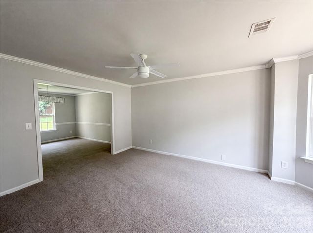 4024 Fifendrum Lane, Charlotte, NC 28216