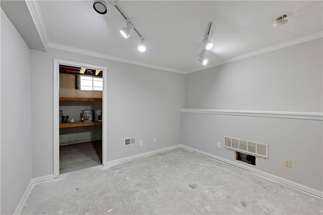 8017 W 149th Street, Overland Park, KS 66223