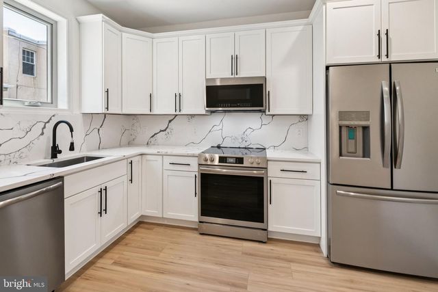 1941 N 9TH ST, Philadelphia, PA 19122