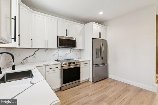 1941 N 9TH ST, Philadelphia, PA 19122