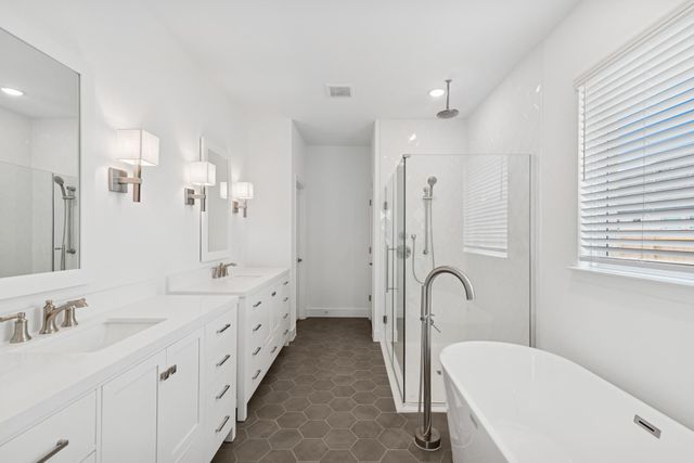 11915 Willow Way Avenue, Mont Belvieu, TX 77535