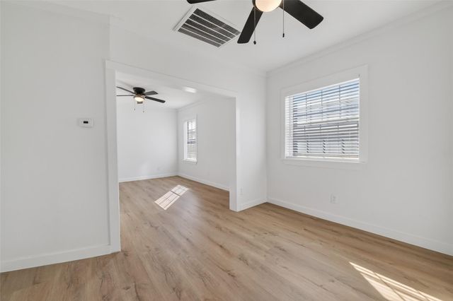 2202 Hutchins Street C, Houston, TX 77003