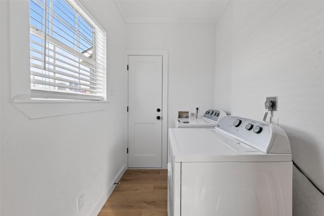 2202 Hutchins Street C, Houston, TX 77003