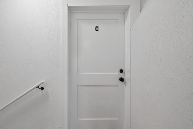 2202 Hutchins Street C, Houston, TX 77003