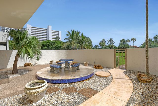 3400 N Ocean Drive 101, Singer Island, FL 33404
