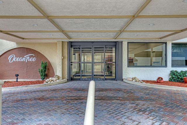 3400 N Ocean Drive 101, Singer Island, FL 33404