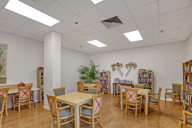 3400 N Ocean Drive 101, Singer Island, FL 33404