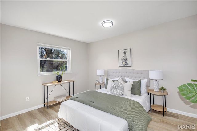 724 Baltic Drive, Florissant, MO 63031