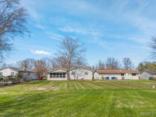 724 Baltic Drive, Florissant, MO 63031