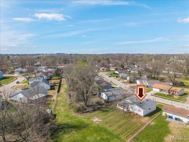 724 Baltic Drive, Florissant, MO 63031