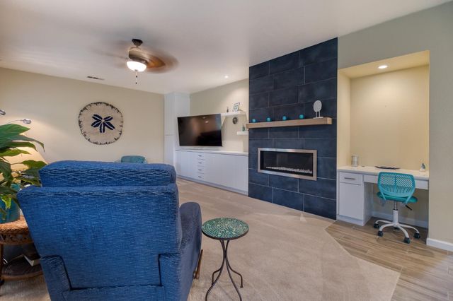 1718 Heirloom Ct., Modesto, CA 95357