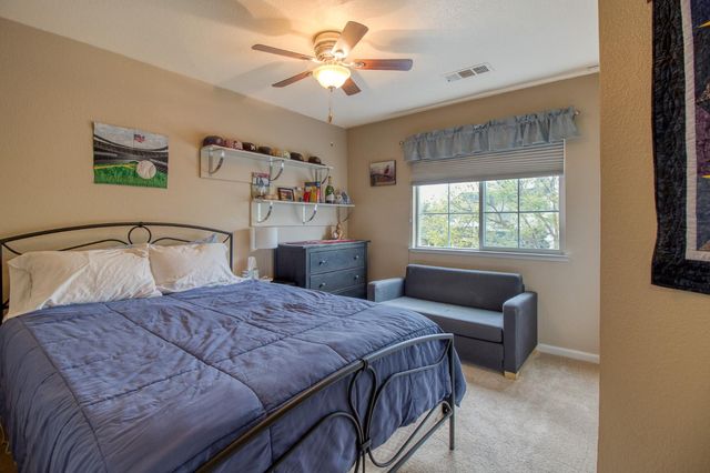 1718 Heirloom Ct., Modesto, CA 95357