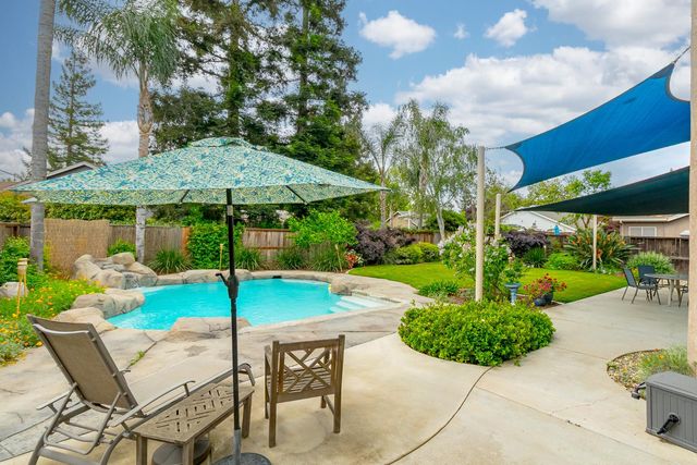 1718 Heirloom Ct., Modesto, CA 95357