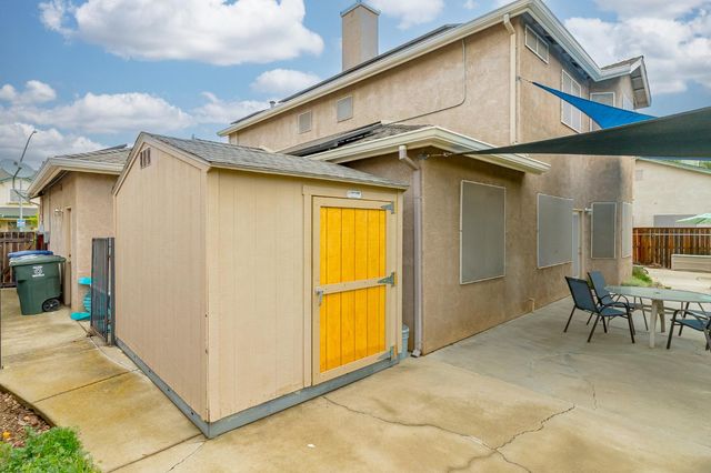 1718 Heirloom Ct., Modesto, CA 95357