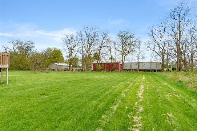 58727 Pond View Lane, Three Rivers, MI 49093