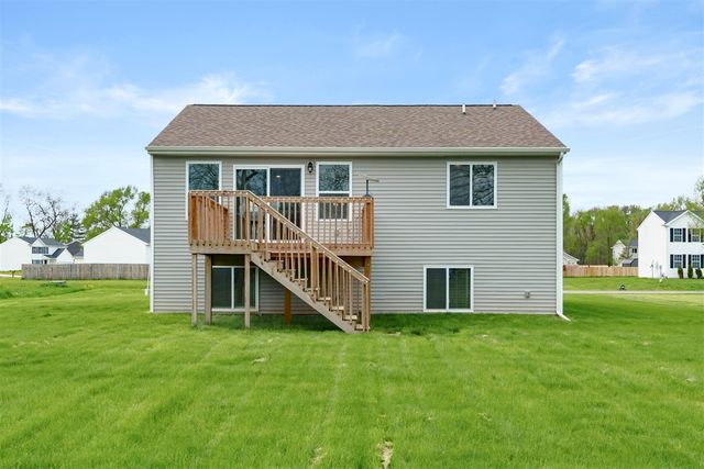 58727 Pond View Lane, Three Rivers, MI 49093