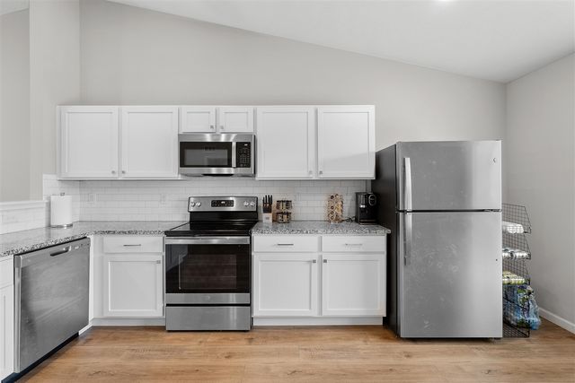 58727 Pond View Lane, Three Rivers, MI 49093