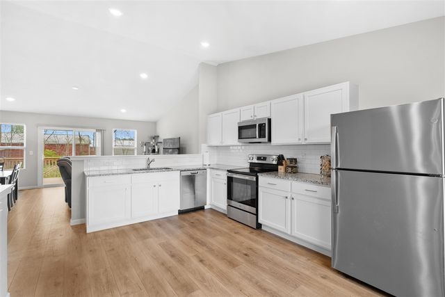 58727 Pond View Lane, Three Rivers, MI 49093