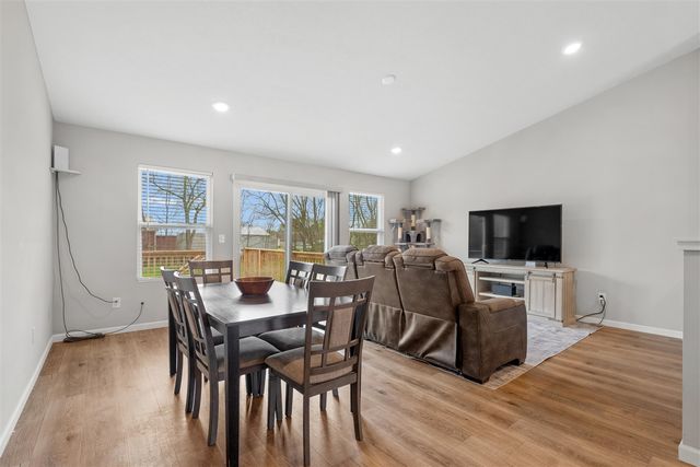 58727 Pond View Lane, Three Rivers, MI 49093