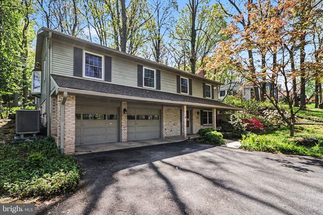 1416 BRADLEY AVE, Hummelstown, PA 17036