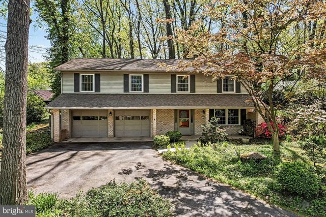 1416 BRADLEY AVE, Hummelstown, PA 17036
