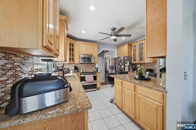 103 Fort Lee Road, Bogota, NJ 07603