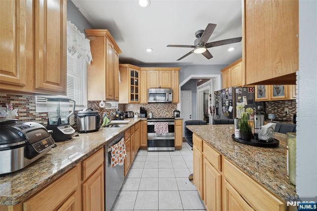 103 Fort Lee Road, Bogota, NJ 07603