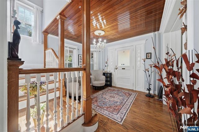 103 Fort Lee Road, Bogota, NJ 07603